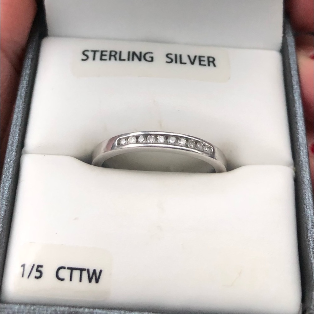 Women’s wedding band